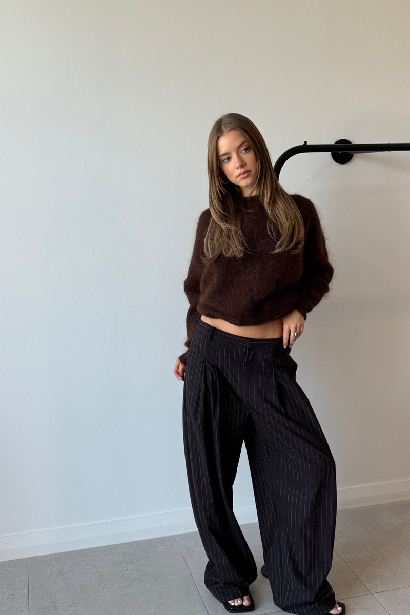 SCOTT CREW NECK COCOA BROWN - MR MITTENS