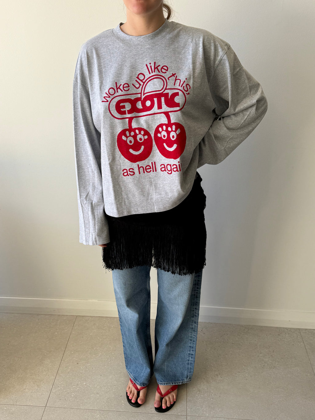 WOKE UP LIKE THIS LONG SLEEVE T-SHIRT GREY/RED