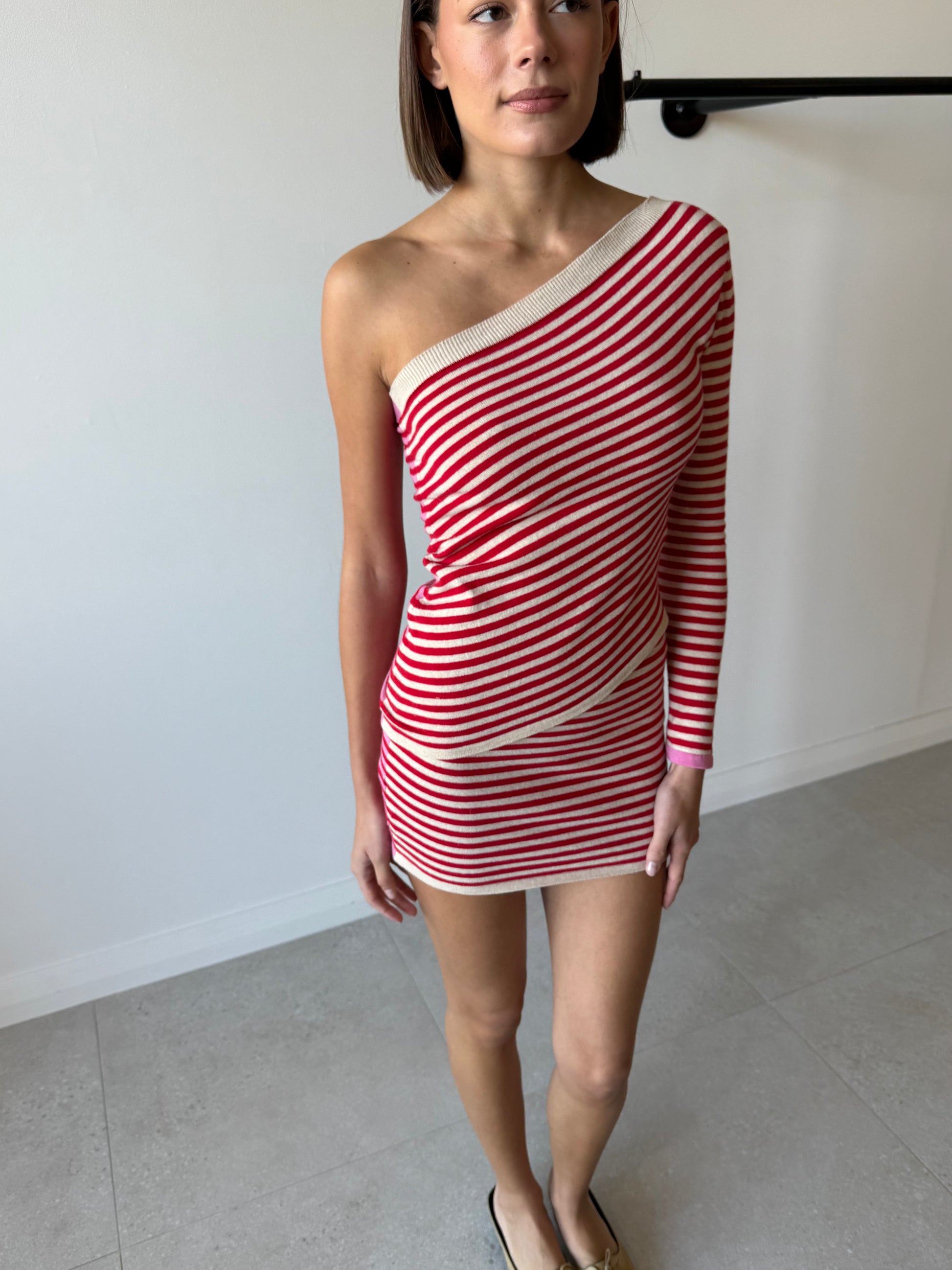 DIANA MINI SKIRT PINK RED