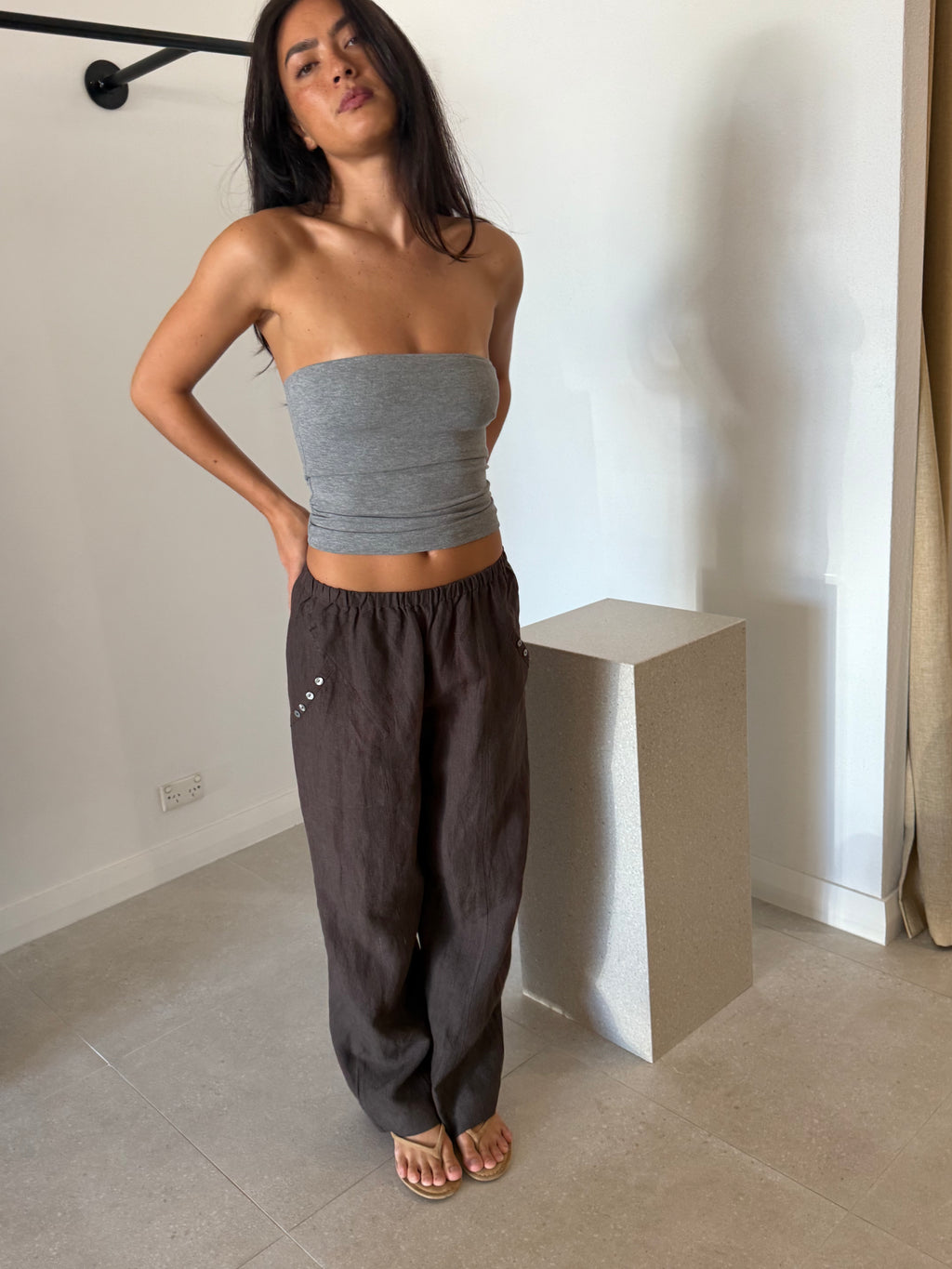 ANGLE POCKET PANT BARK