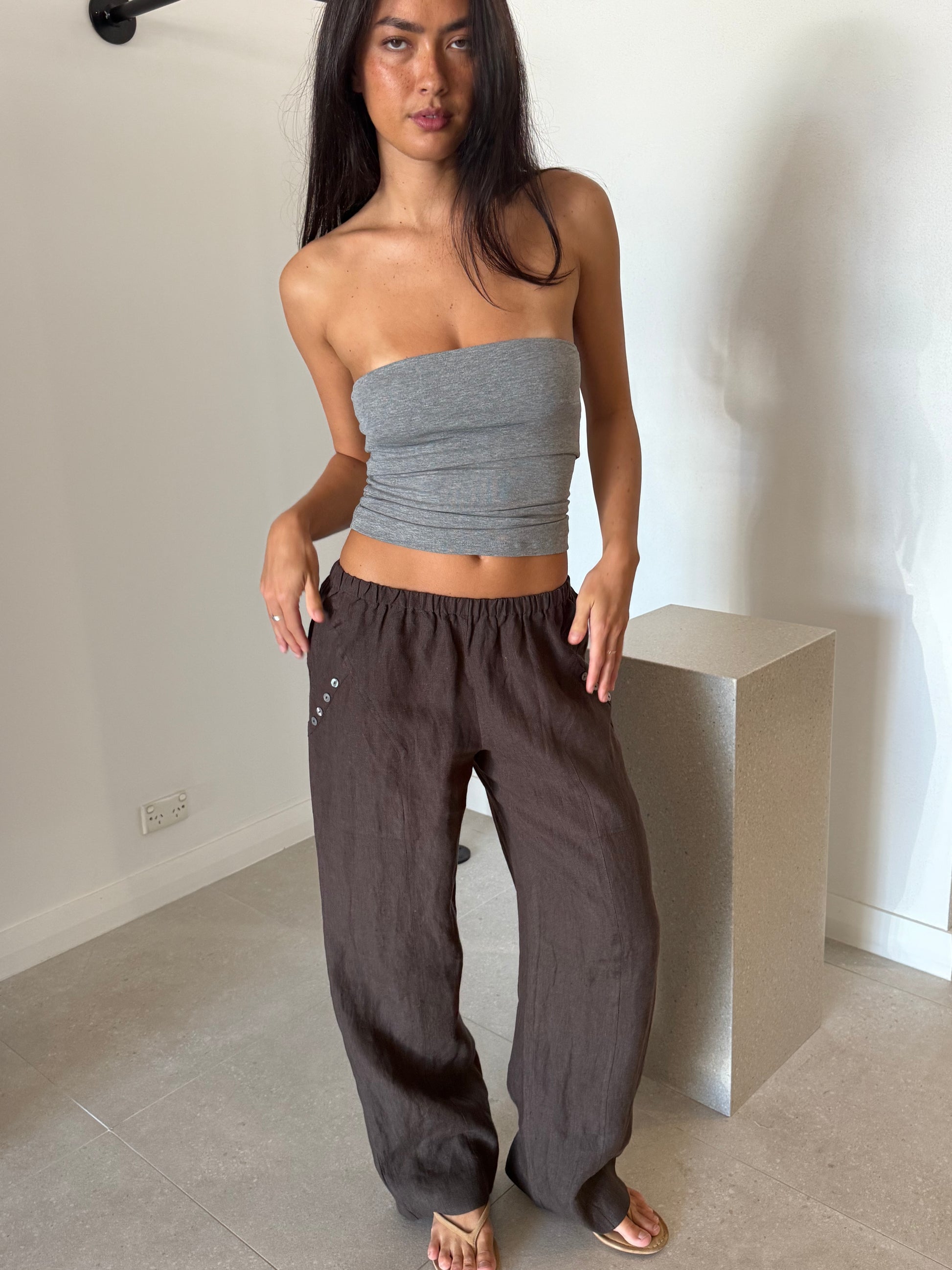 ANGLE POCKET PANT BARK