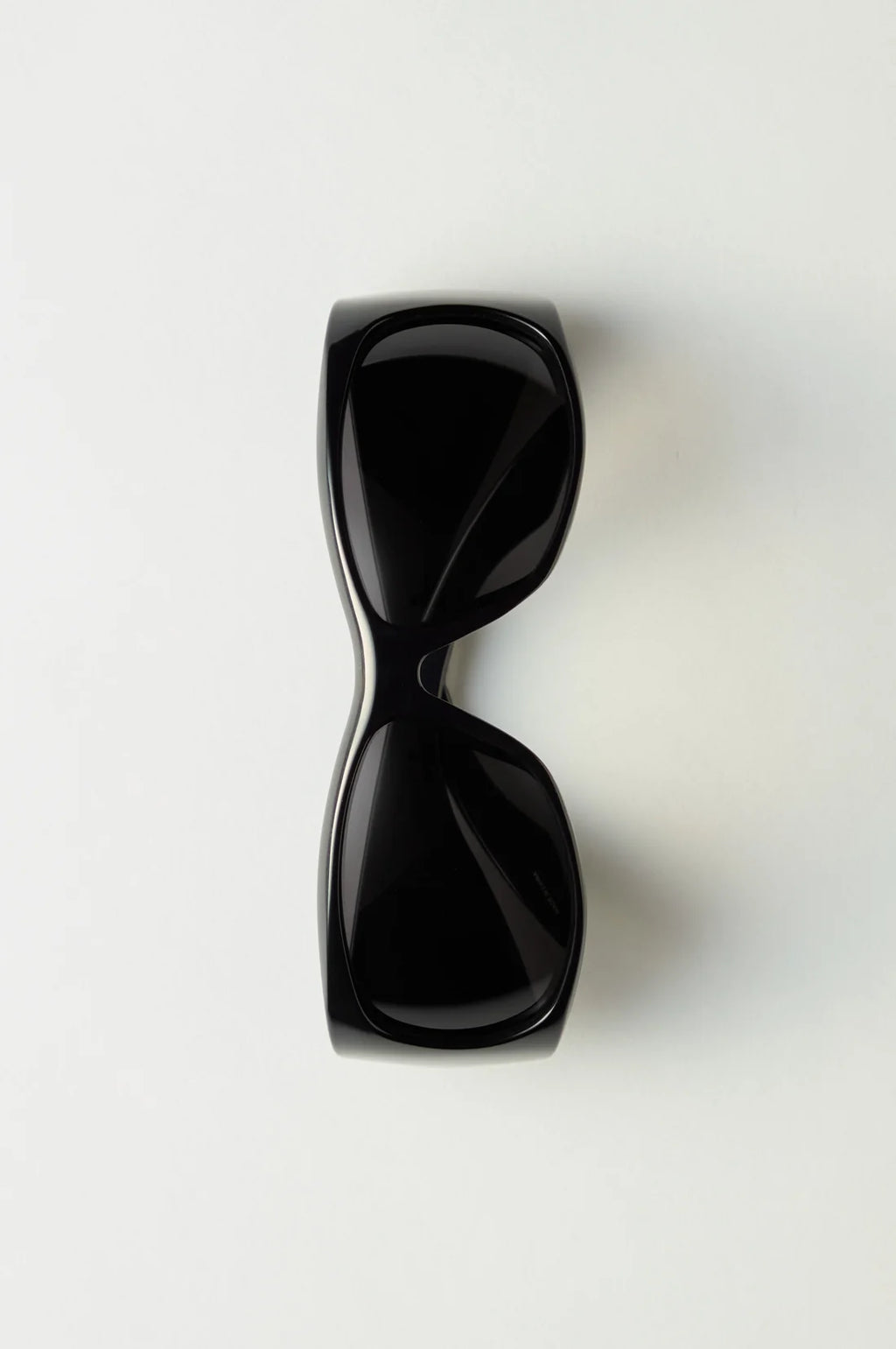 CARMEN - BLACK & BLACK