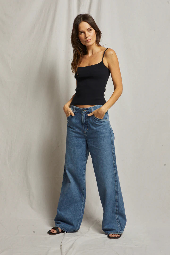 LUCILLE RIBBED SKINNY TANK TRUE BLACK