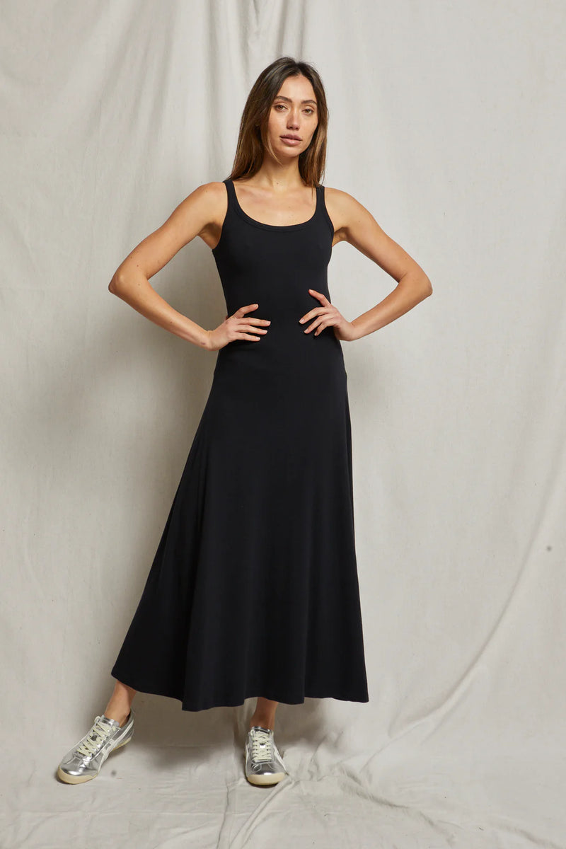 MIMI RIBBED MAXI DRESS TRUE BLACK - PERFECT WHITE TEE