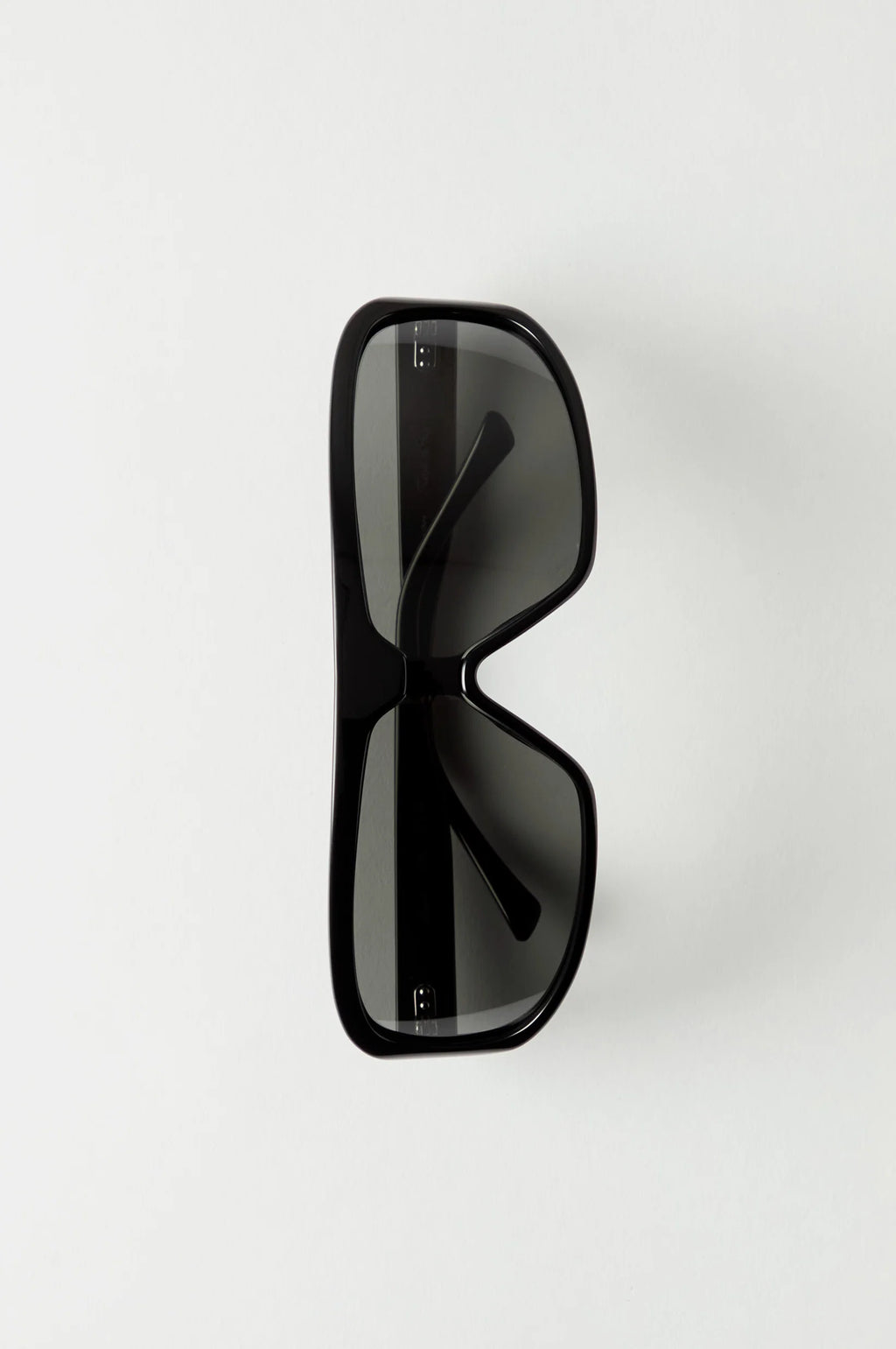 SKYE - BLACK & BLACK