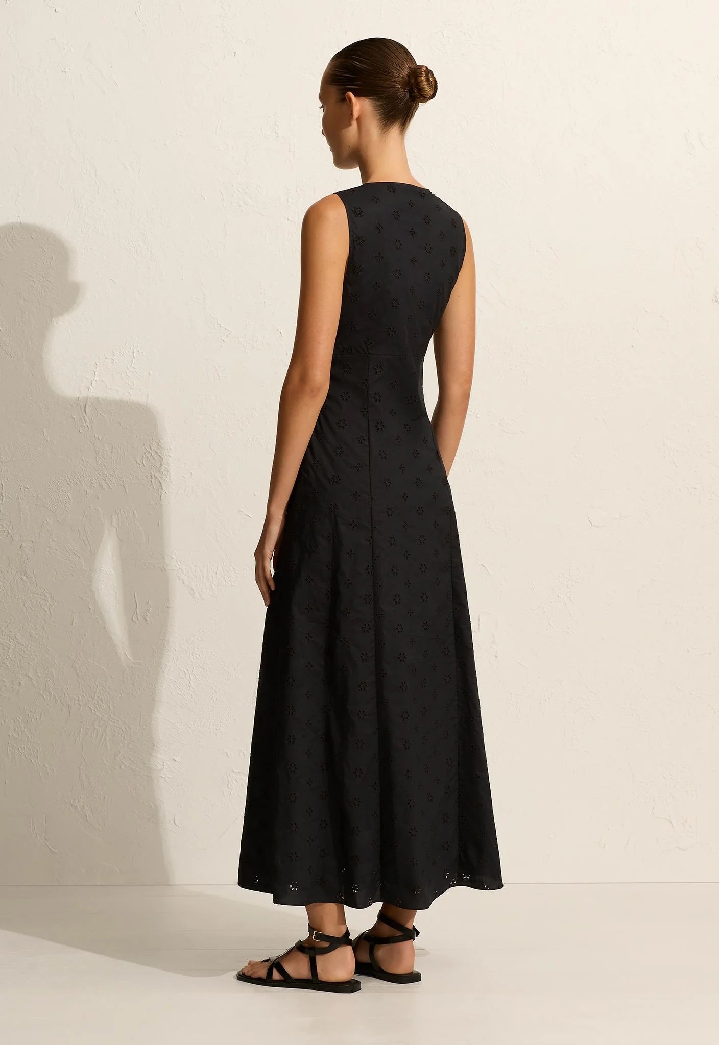 BRODERIE PLUNGE DRESS BLACK