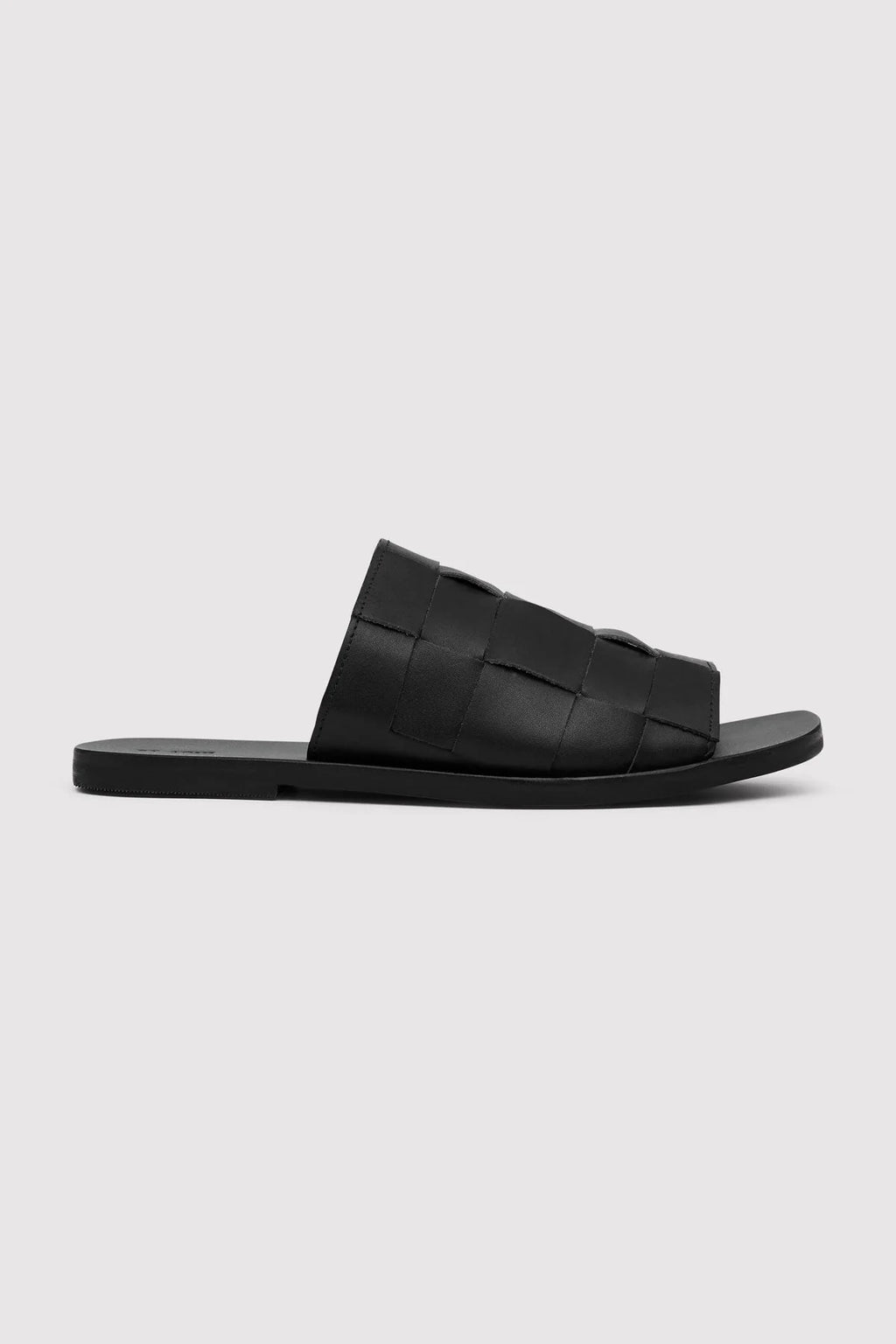 WOVEN FLATS BLACK