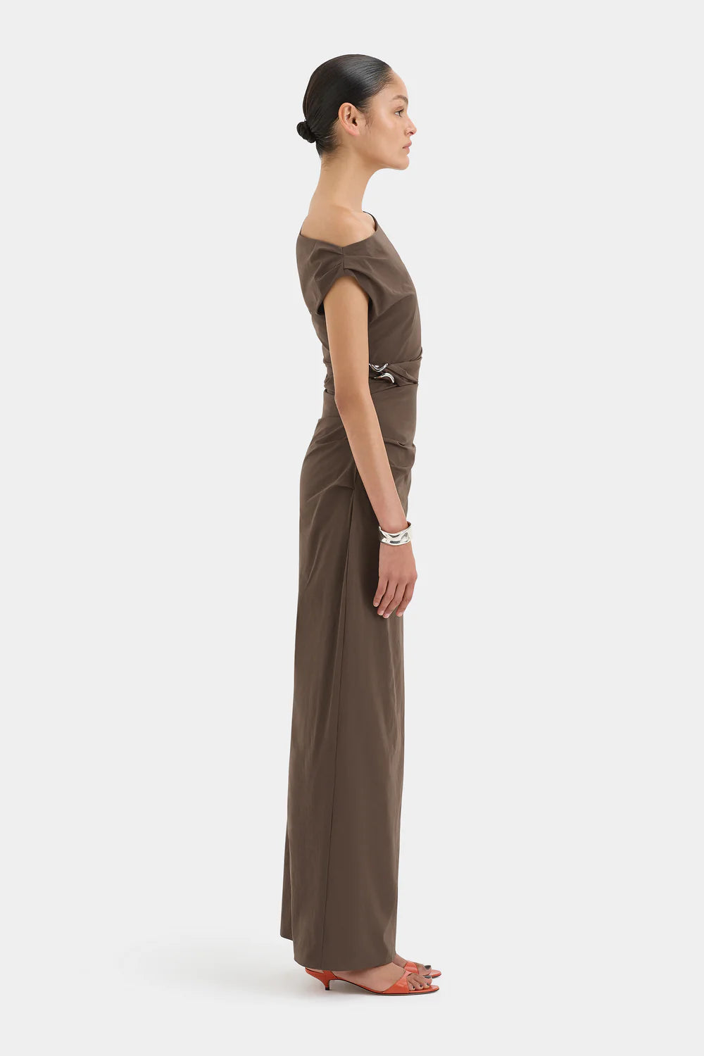 SOL OFF SHOULDER GOWN MOCHA