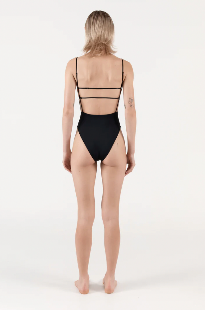 DITA ONE PIECE BLACK - ZIAH