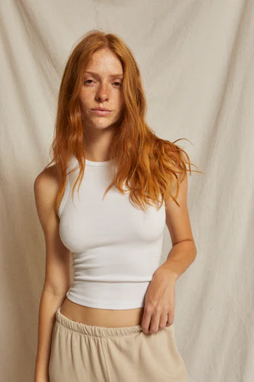 GIGI HIGH NECK CROPPED RIBBED TANK WHITE