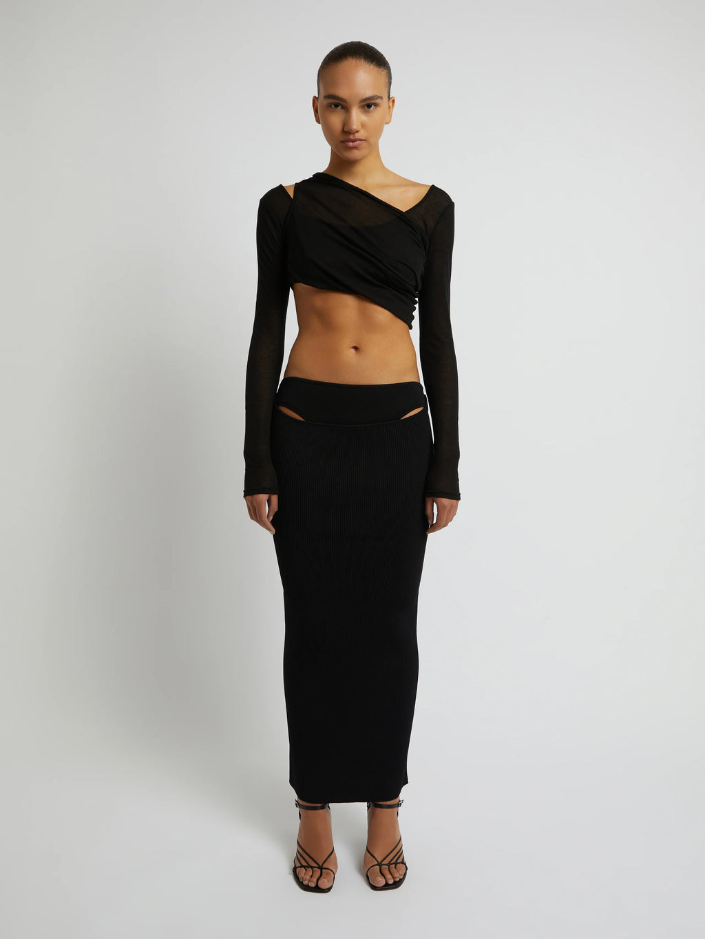 FOLDED CROP L/S TOP BLACK